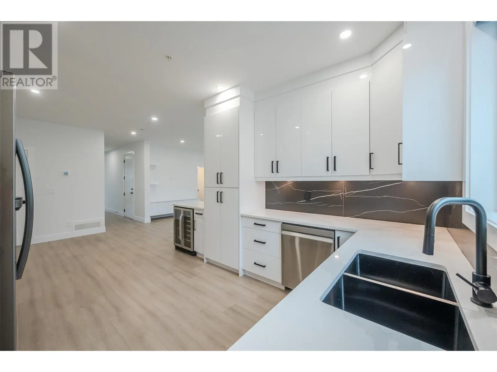 60 Roy Avenue Unit# 102