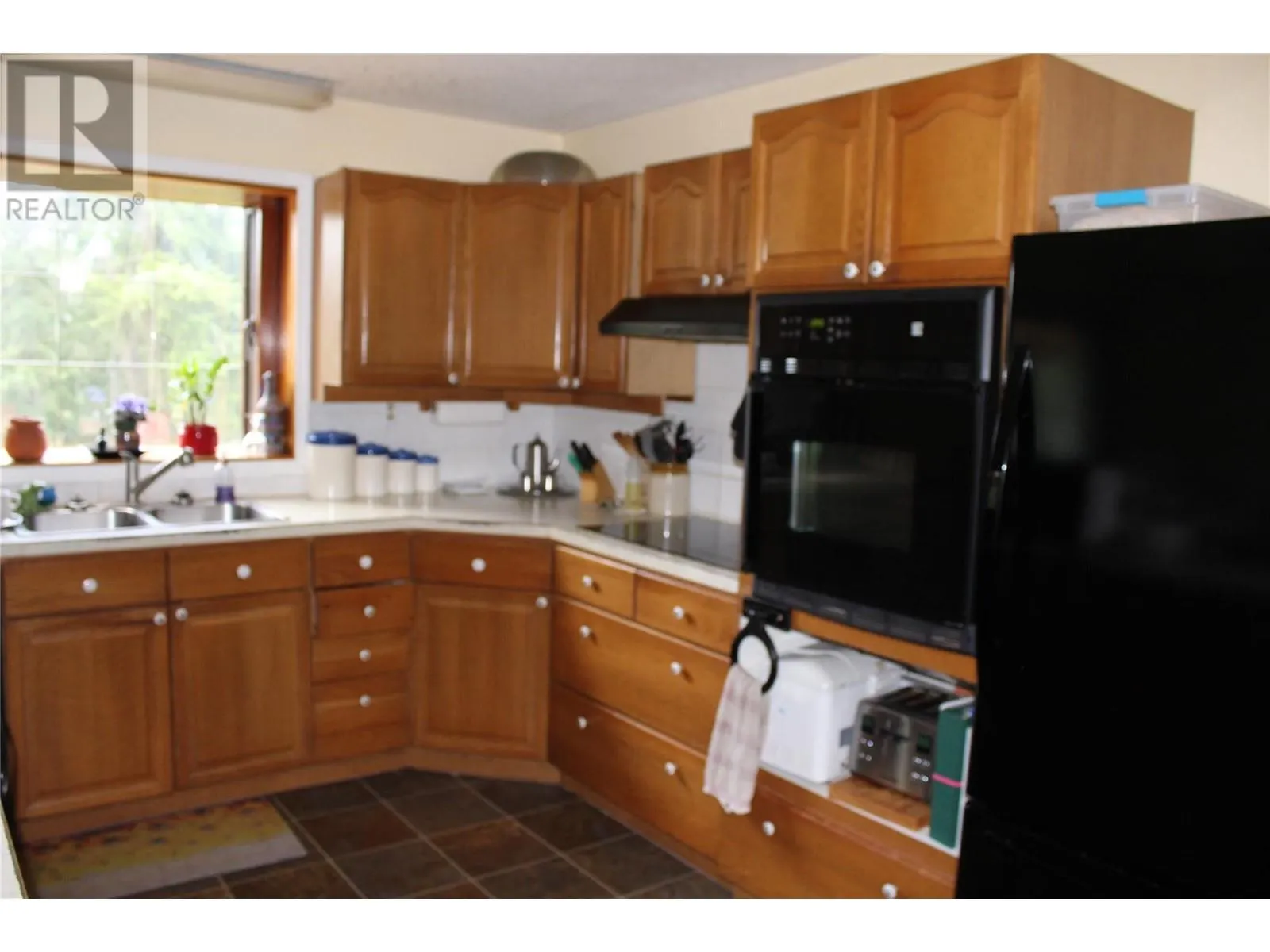 2087 Salmon River Road