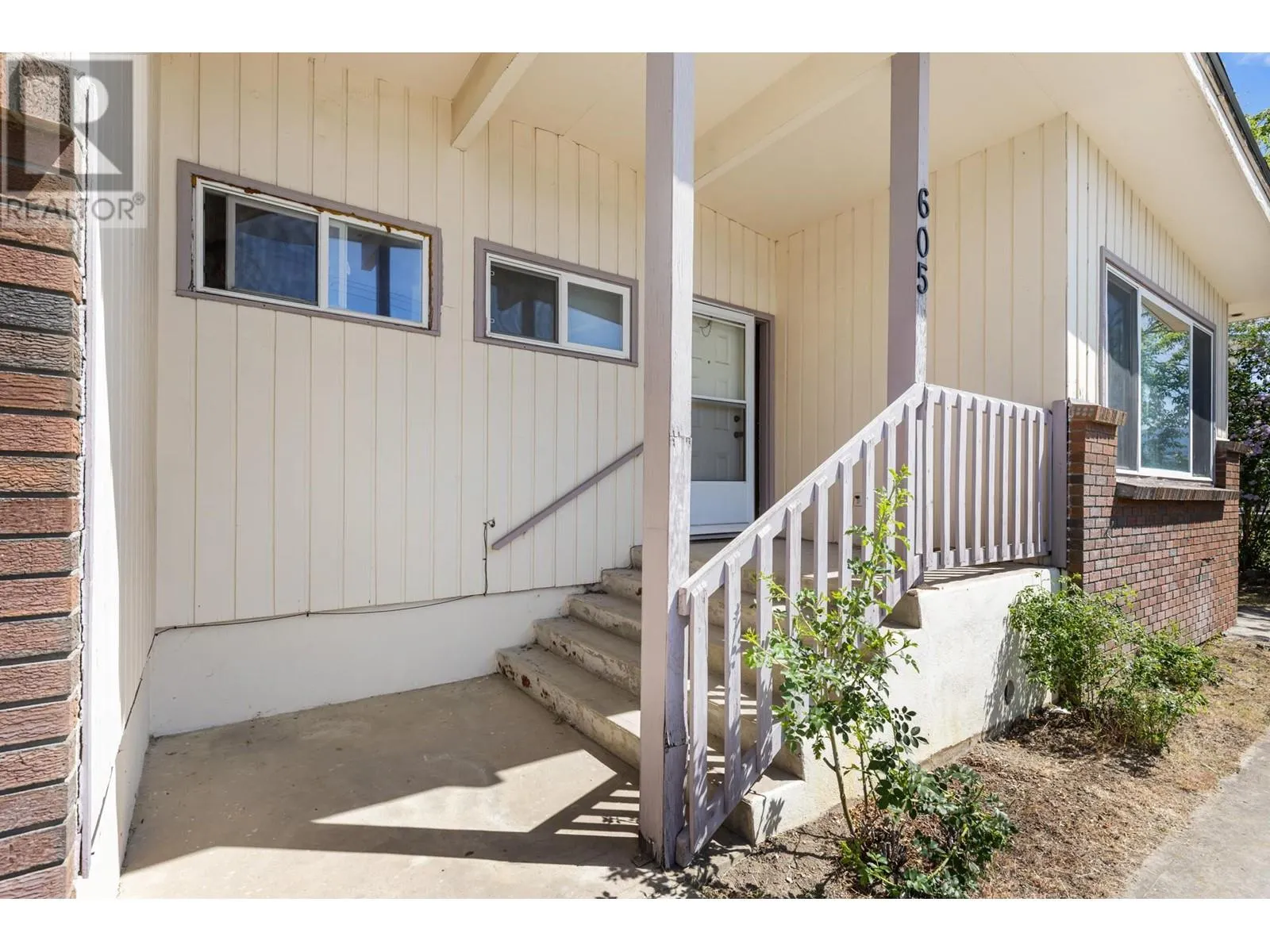 605 Dell Road