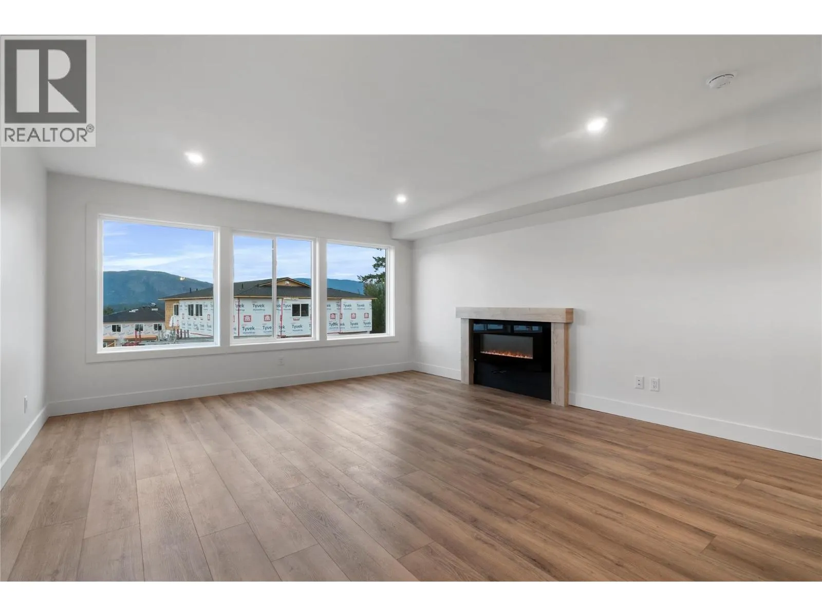 981 12 Street SE Unit# 31