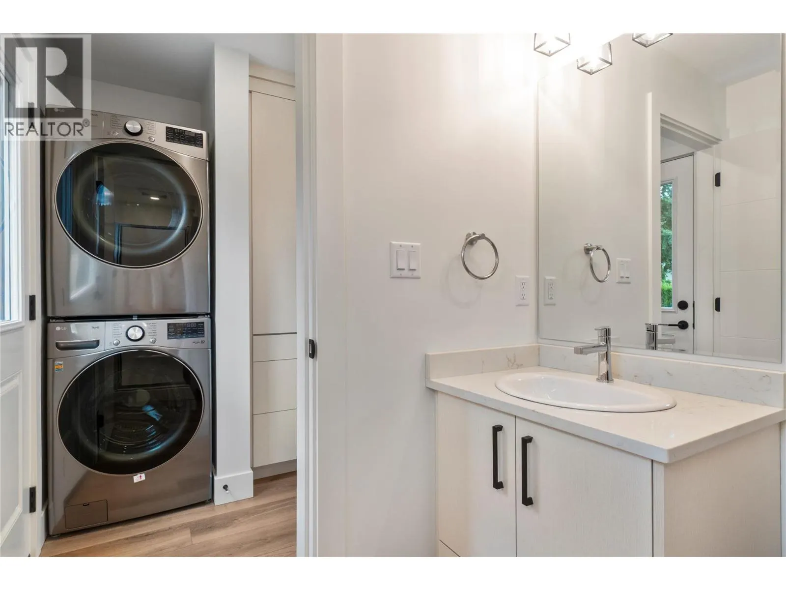 981 12 Street SE Unit# 31