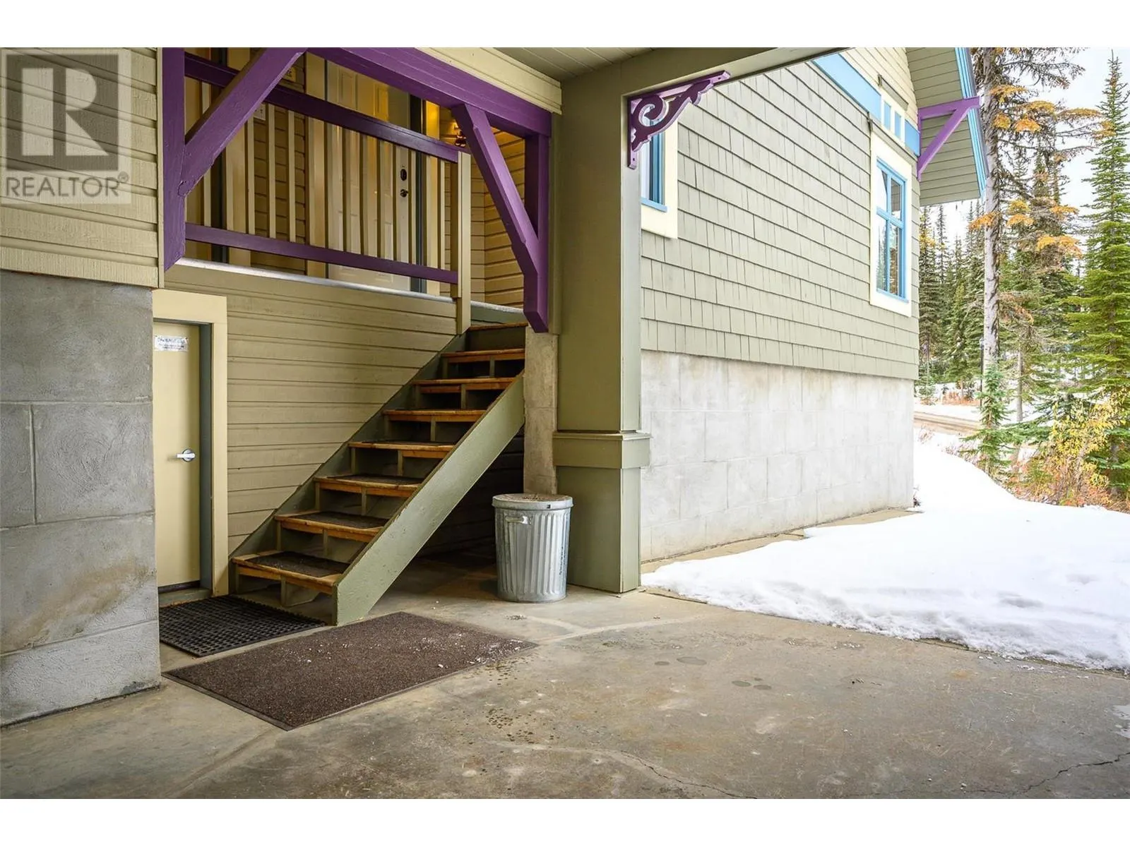 205 Monashee Road