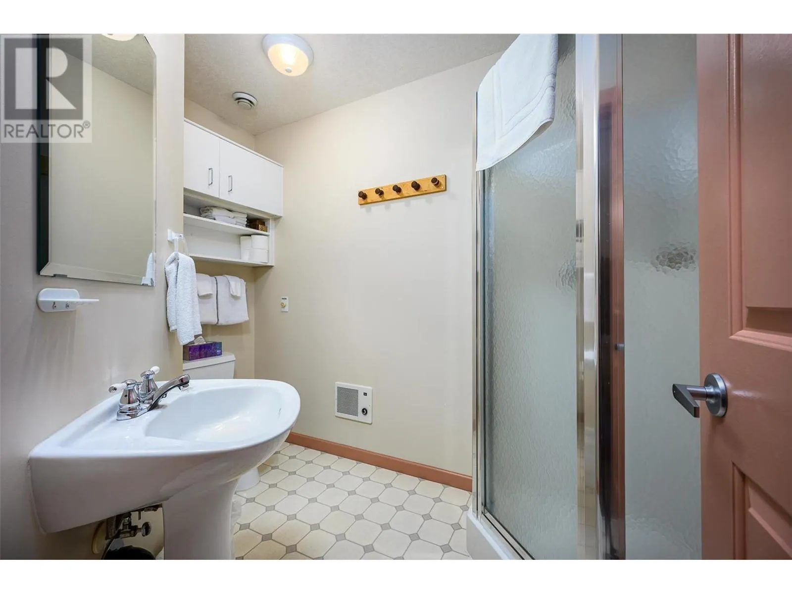 205 Monashee Road