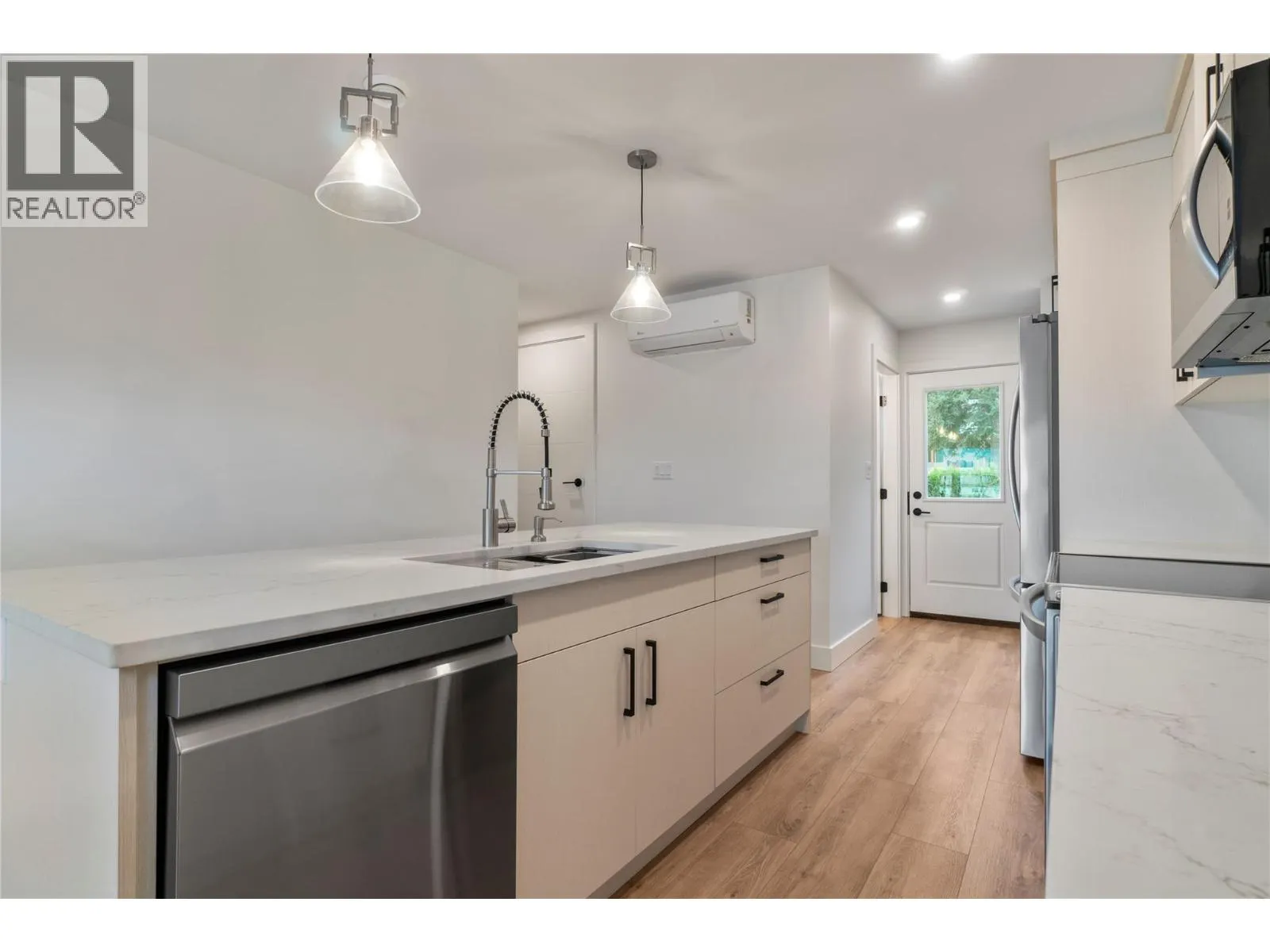 981 12 Street SE Unit# 35