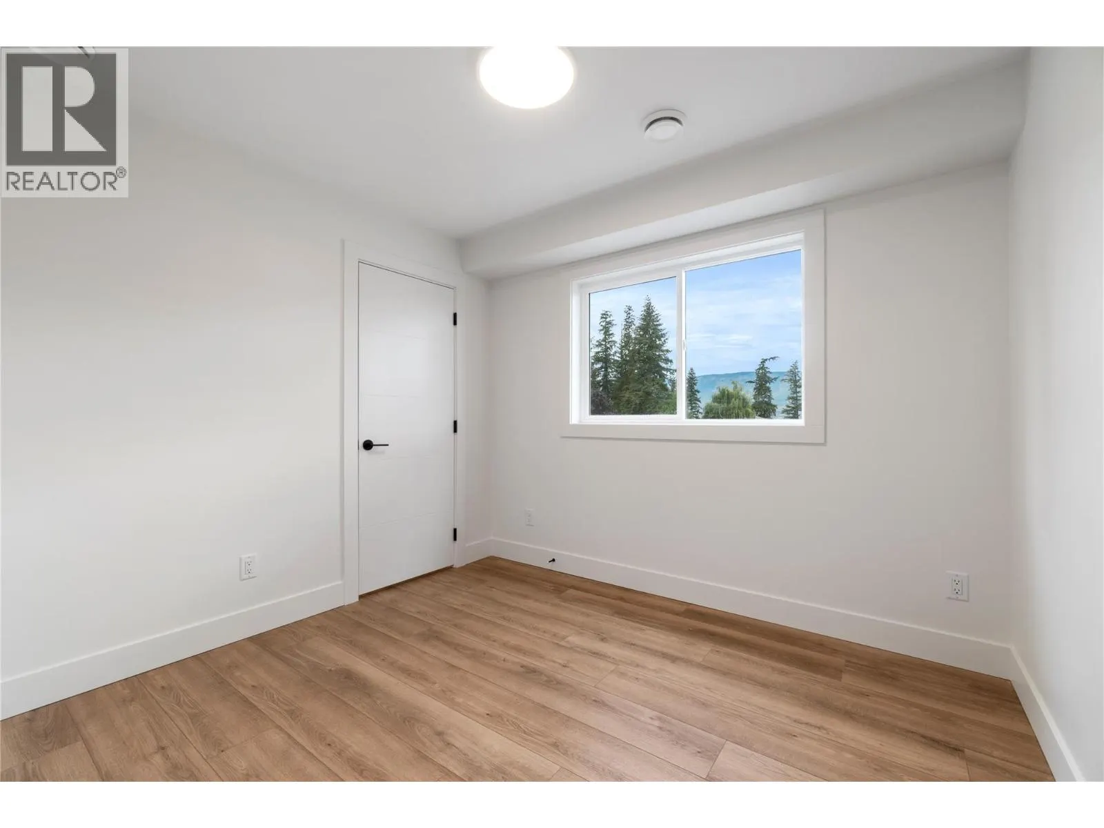 981 12 Street SE Unit# 35