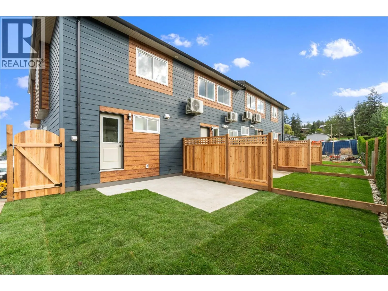 981 12 Street SE Unit# 35