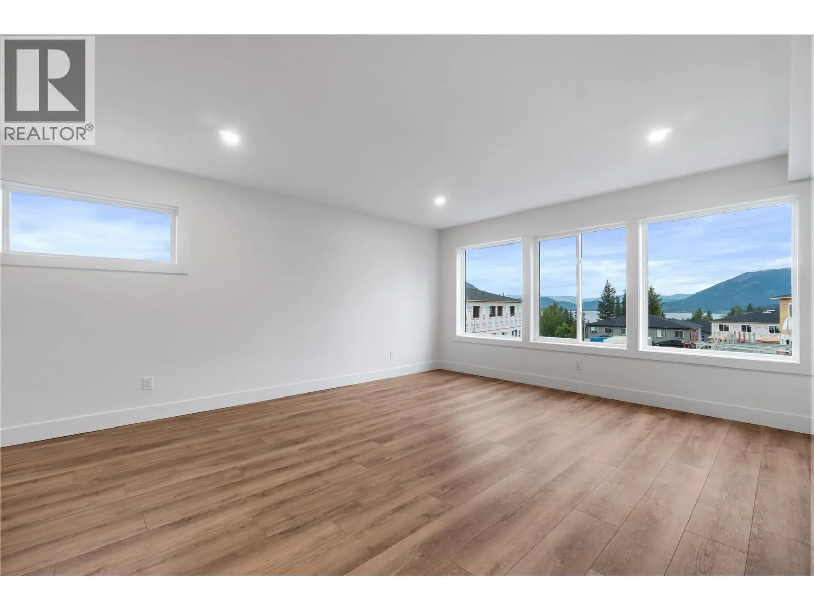 981 12 Street SE Unit# 35
