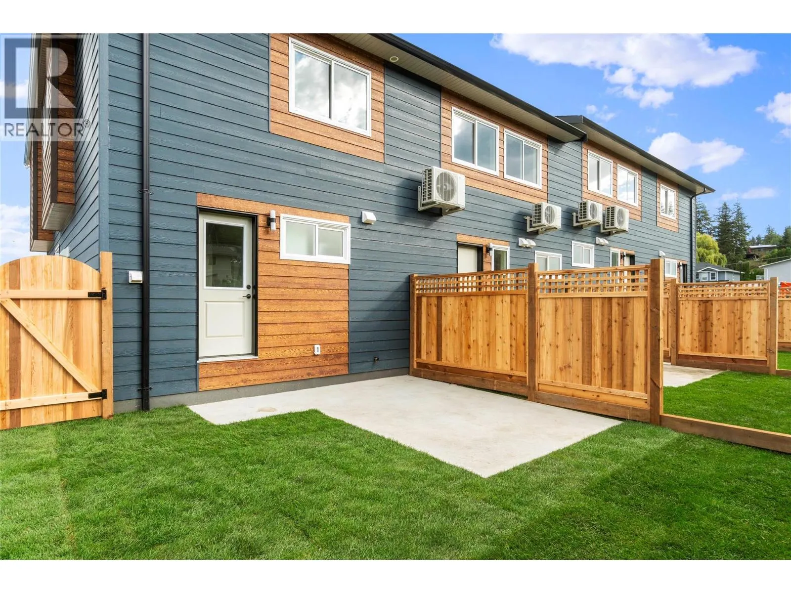 981 12 Street SE Unit# 35