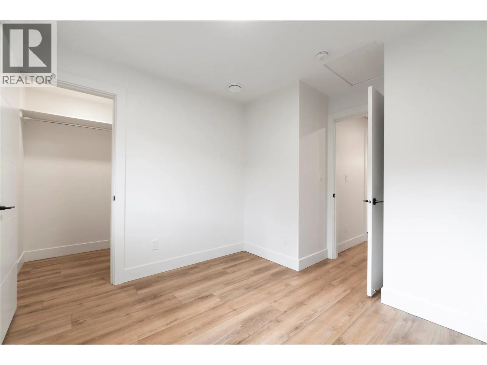 981 12 Street SE Unit# 35