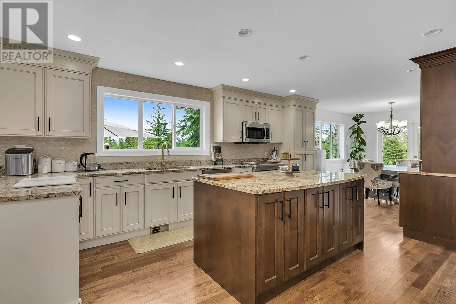 2378 Saucier Road