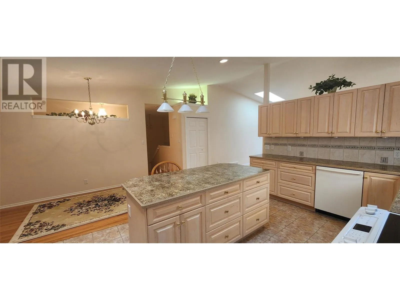 8160 DeVito Drive
