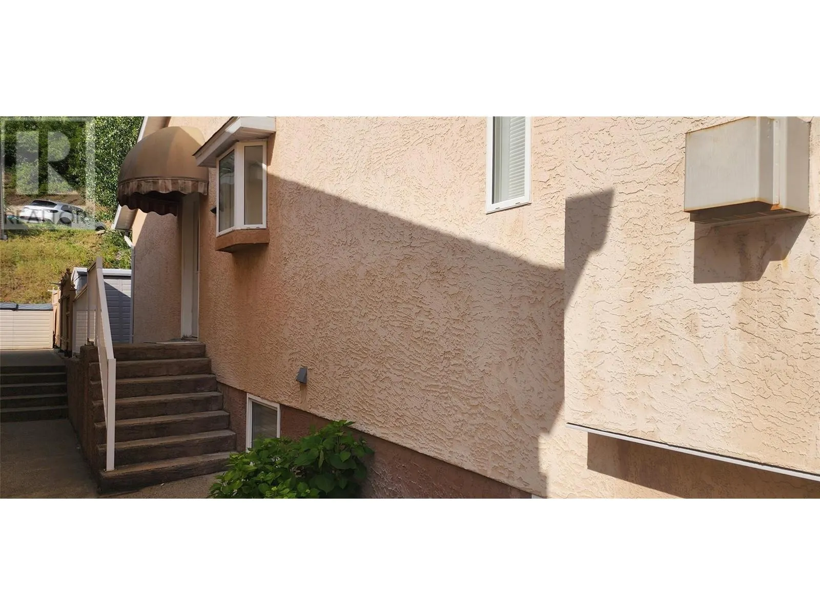 8160 DeVito Drive