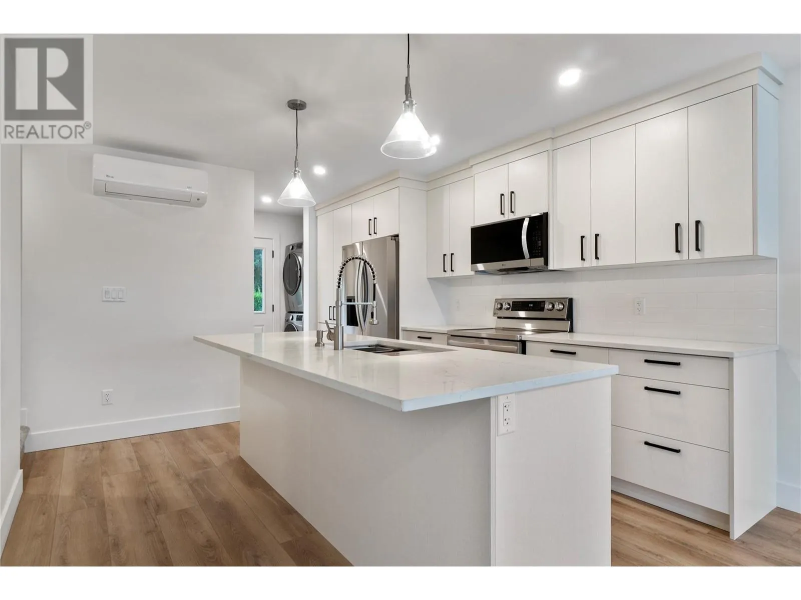 981 12 Street SE Unit# 38
