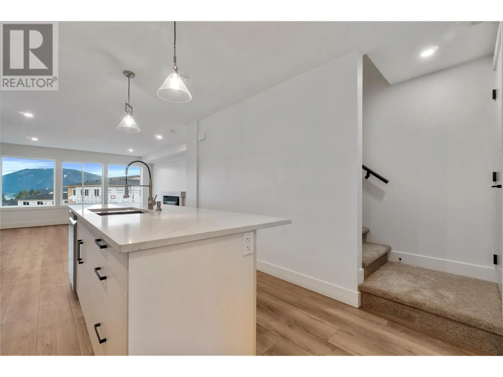 981 12 Street SE Unit# 38