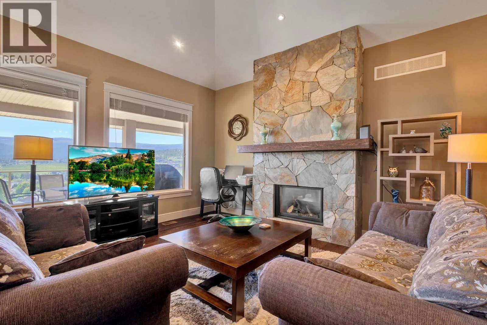 1205 Loseth Drive