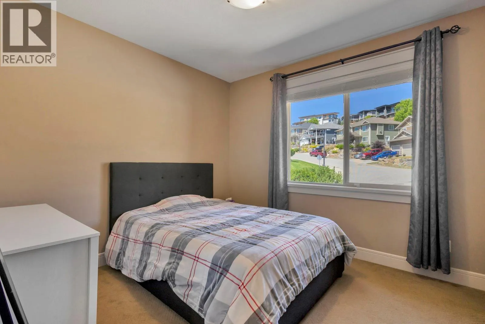 1205 Loseth Drive