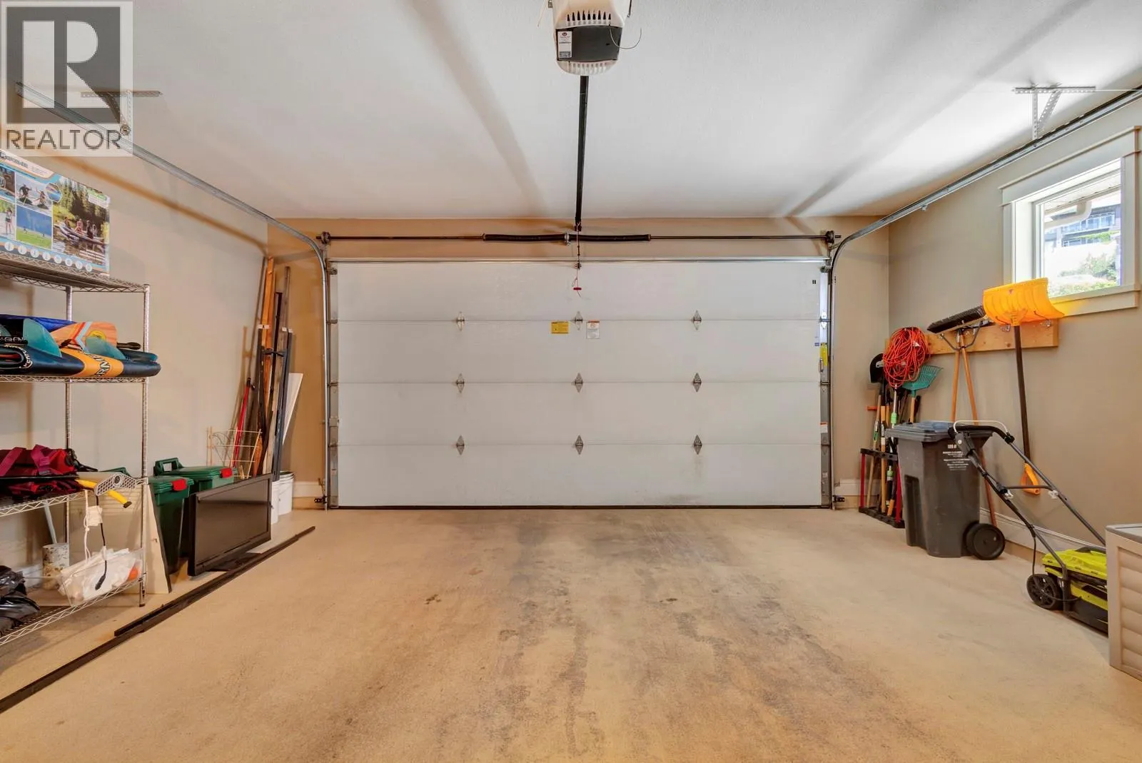 1205 Loseth Drive