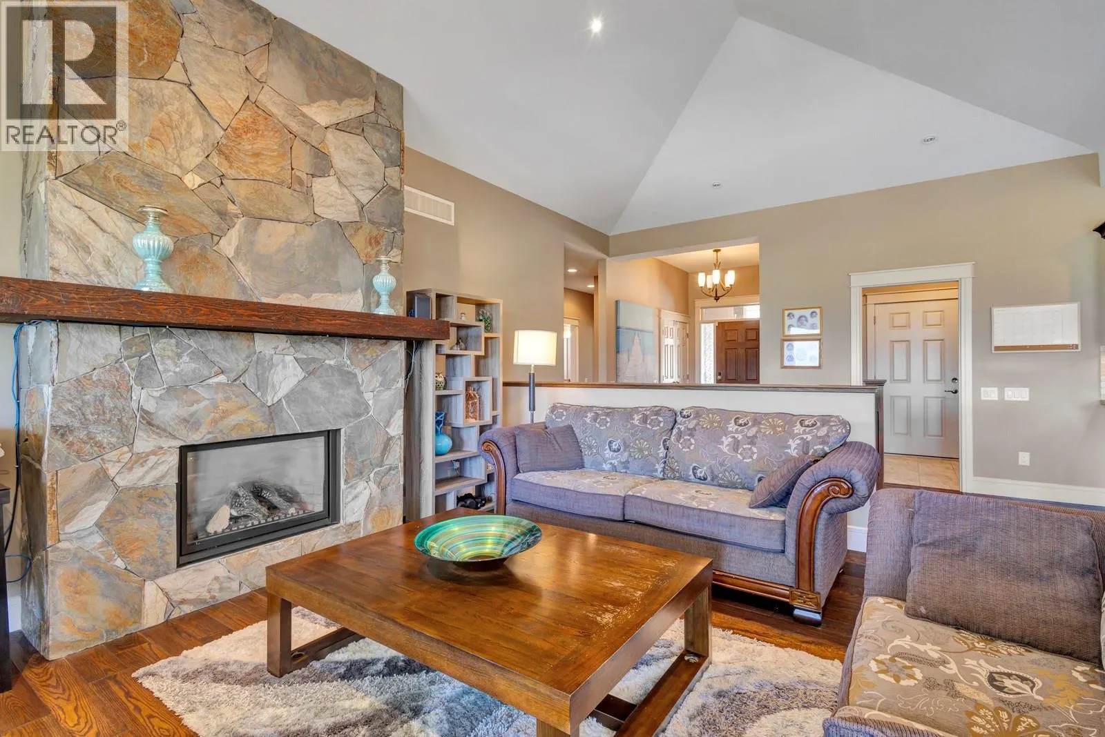 1205 Loseth Drive