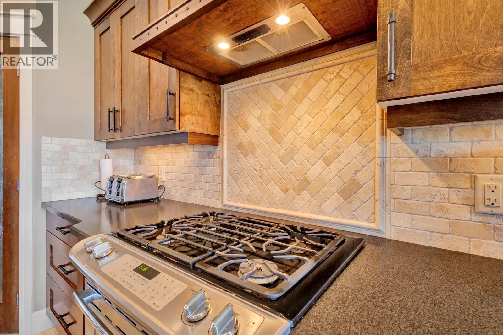 1205 Loseth Drive