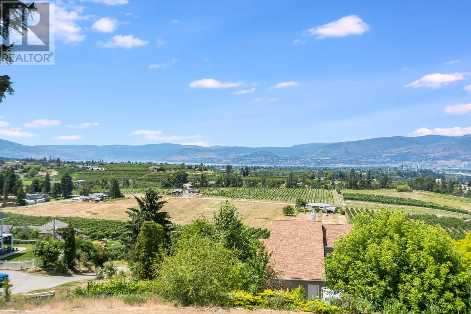 1293 Highway 33 E