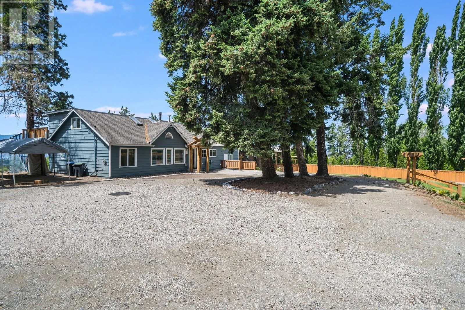 1293 Highway 33 E