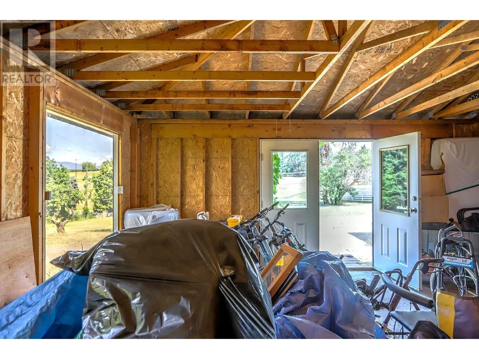 5482 Silver Star Road
