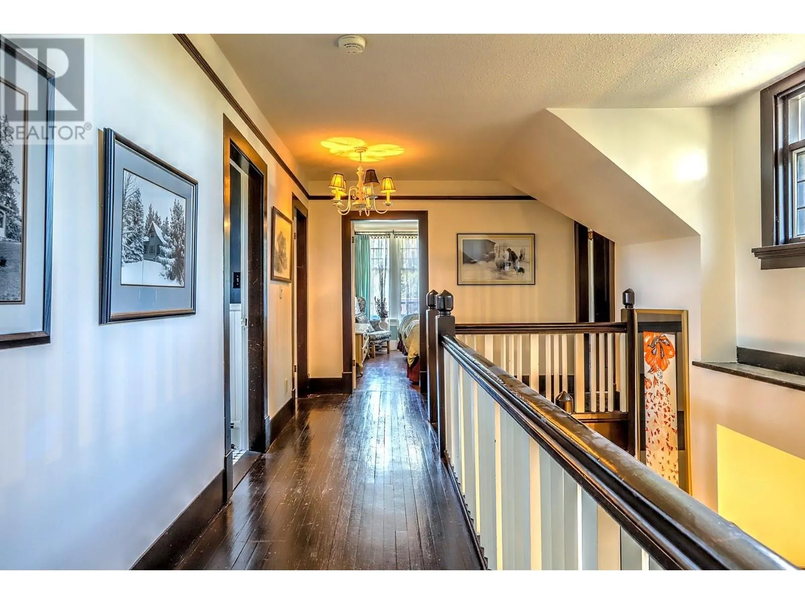 5482 Silver Star Road