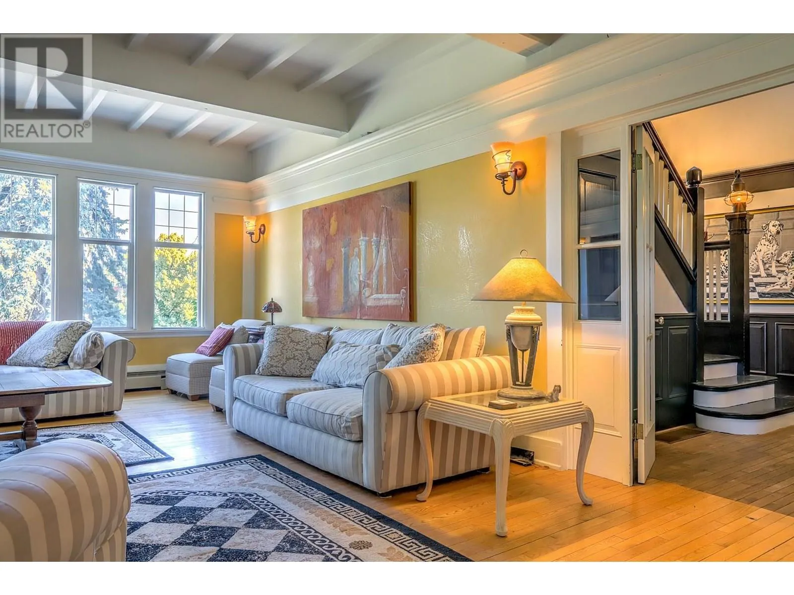 5482 Silver Star Road