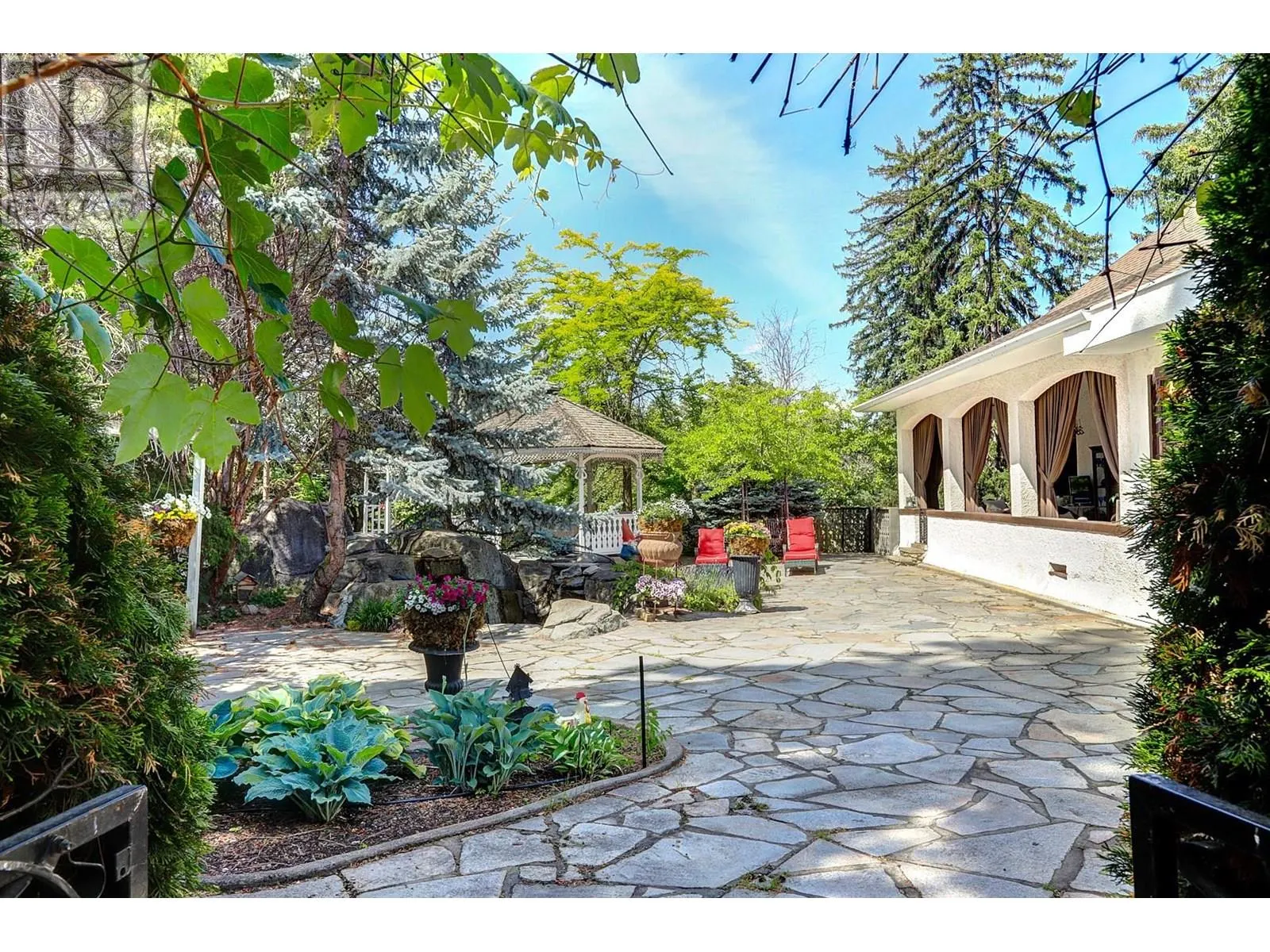 5482 Silver Star Road