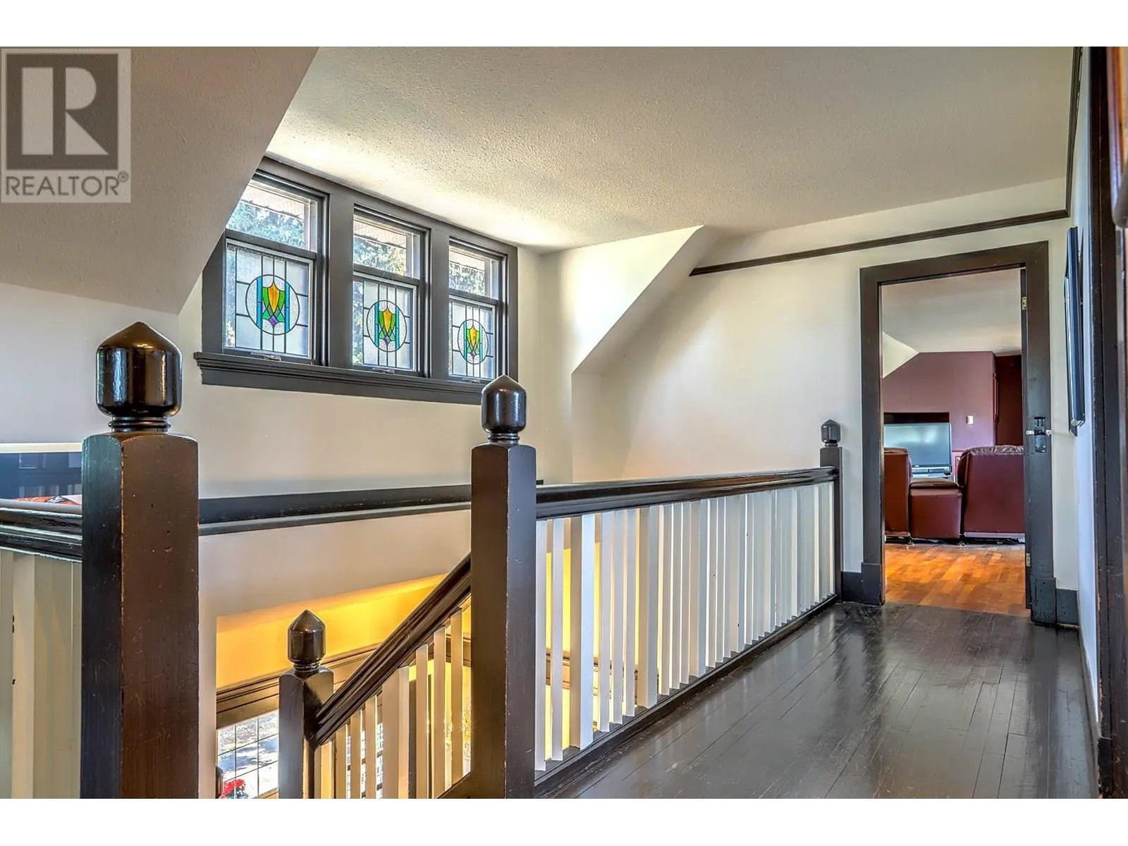 5482 Silver Star Road
