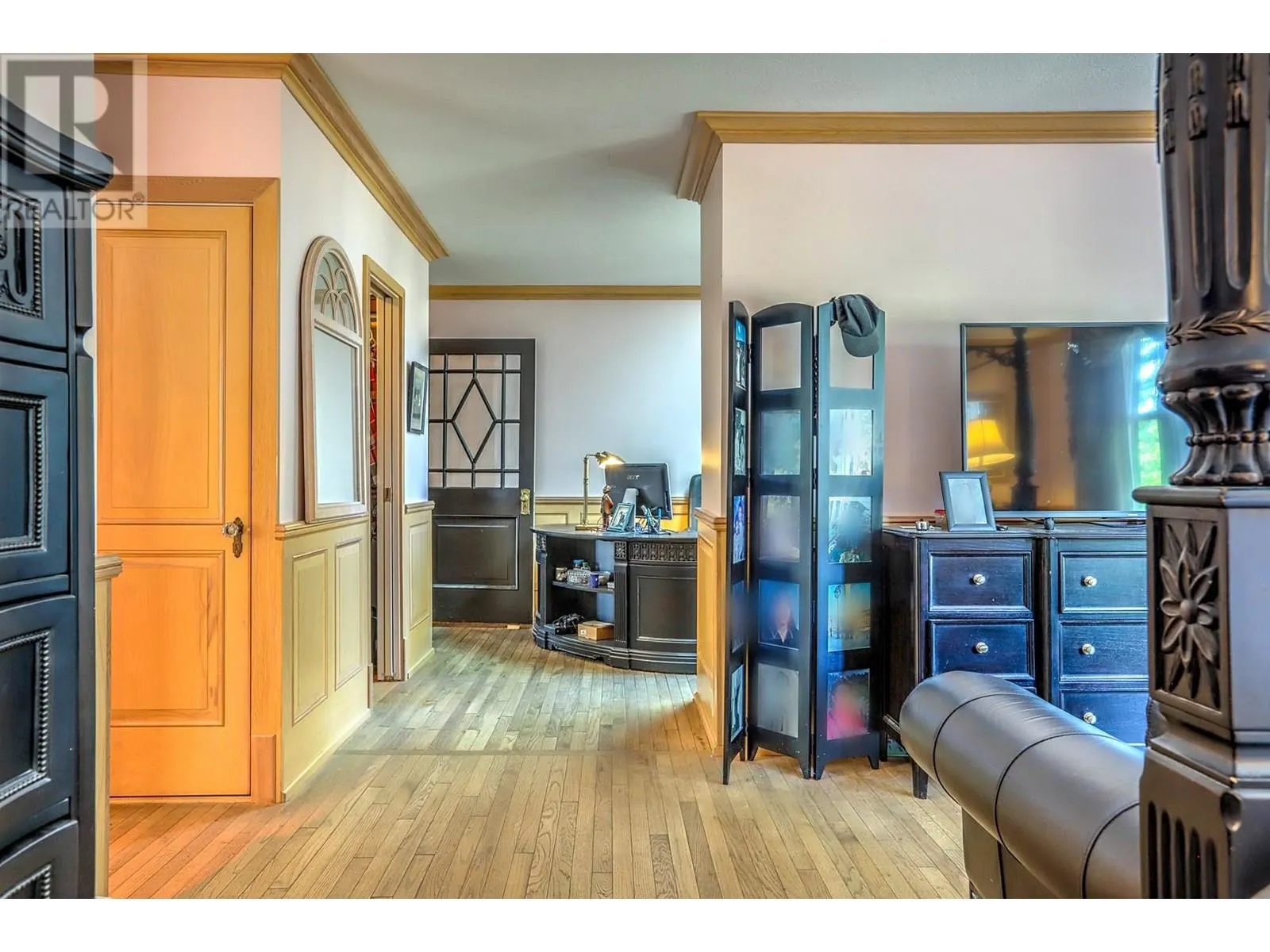 5482 Silver Star Road
