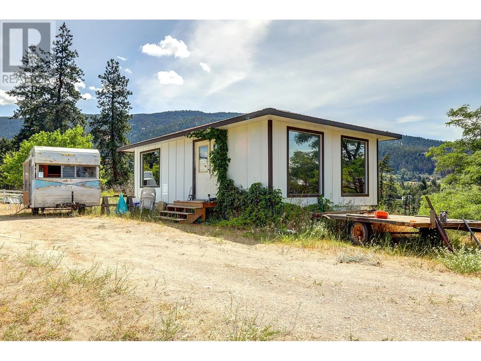 5482 Silver Star Road