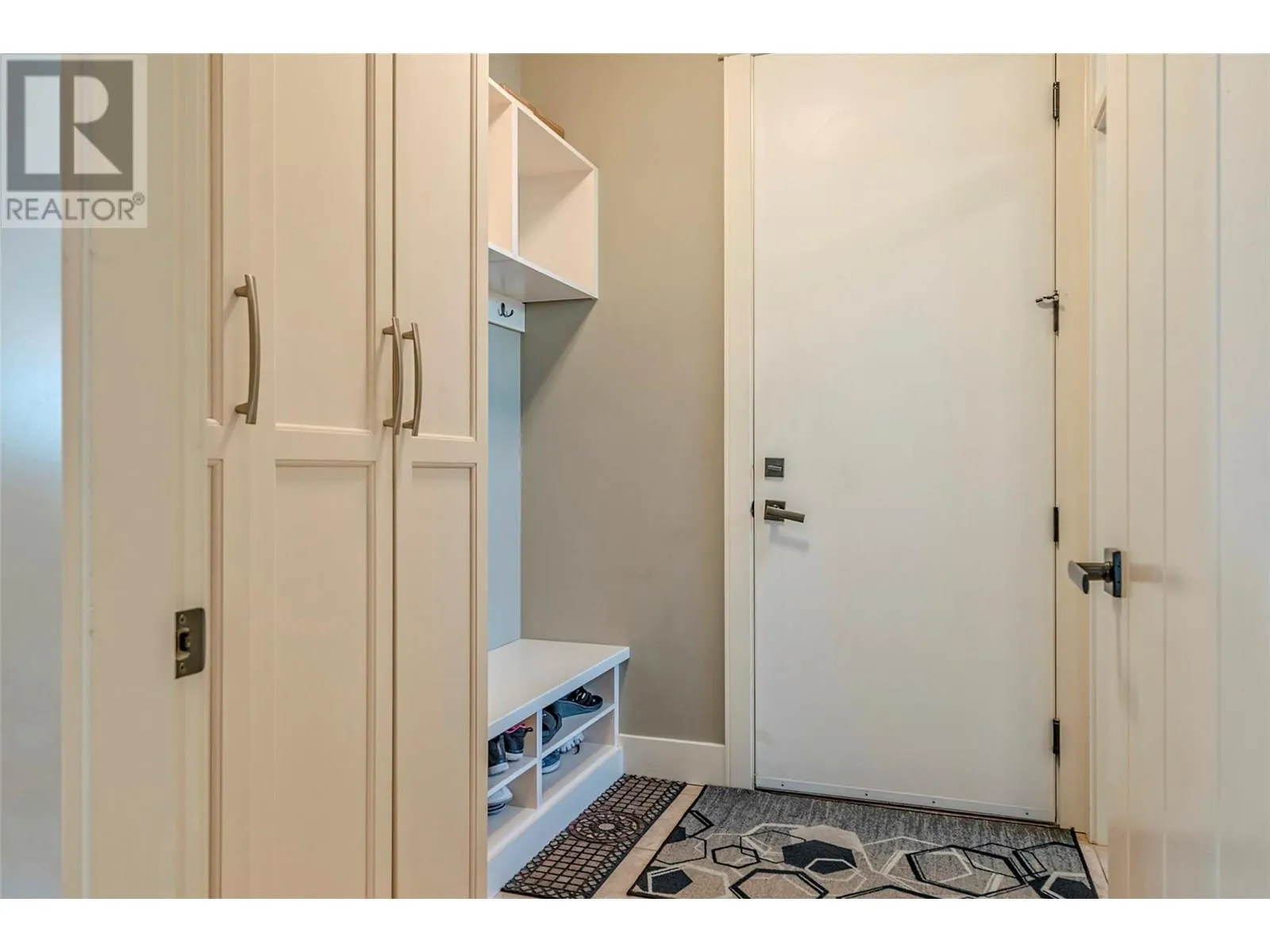 515 Silversage Place