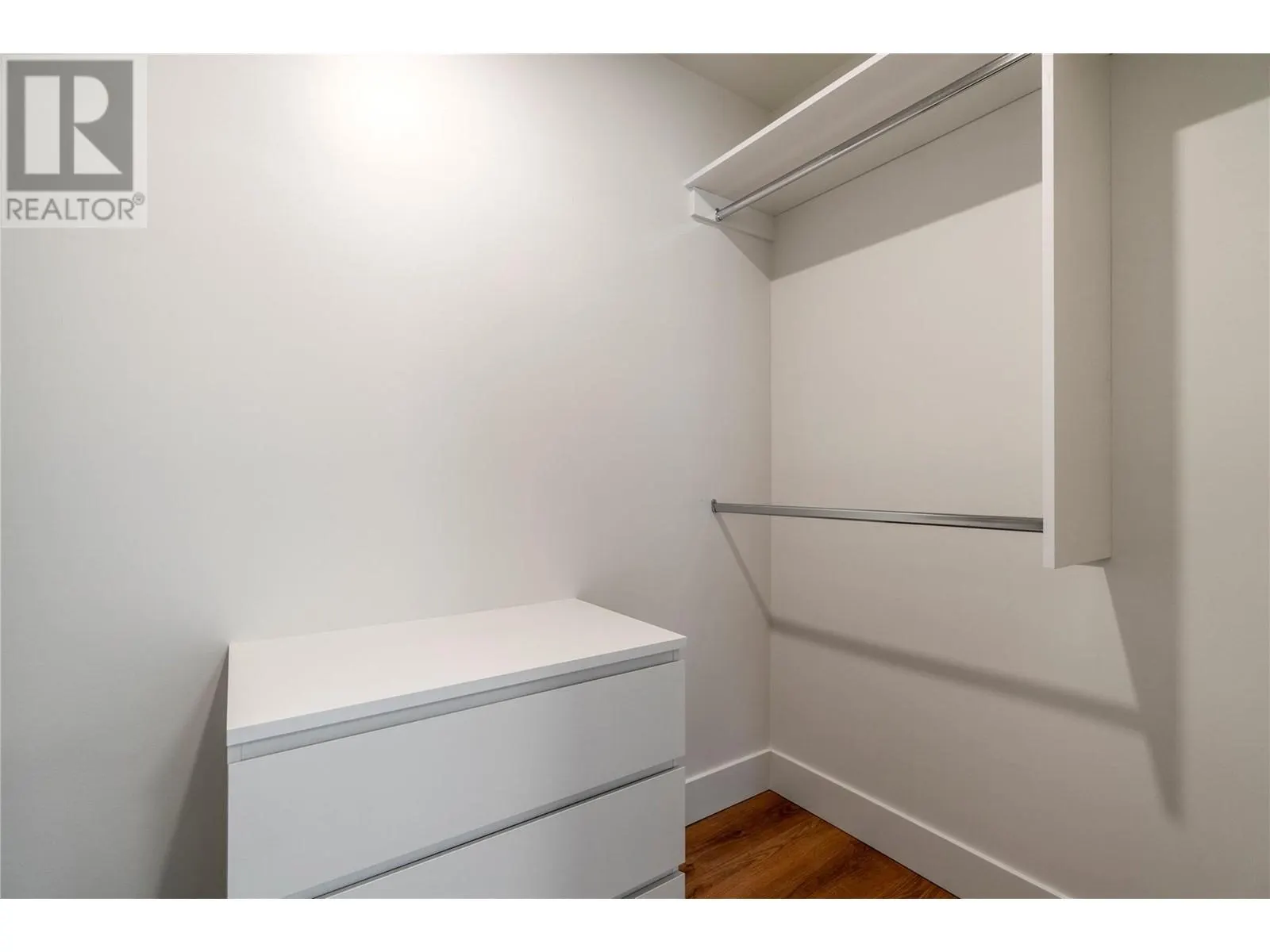 981 12 Street SE Unit# 33
