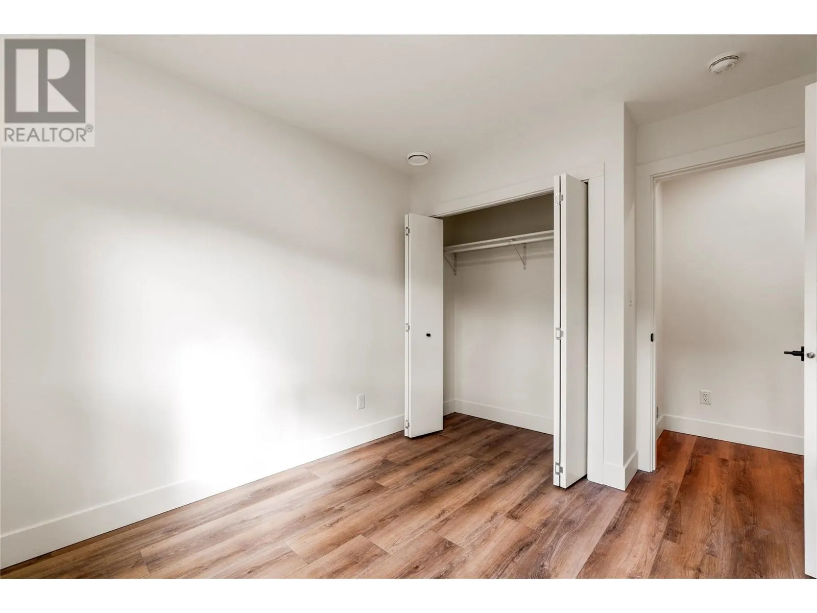 981 12 Street SE Unit# 33