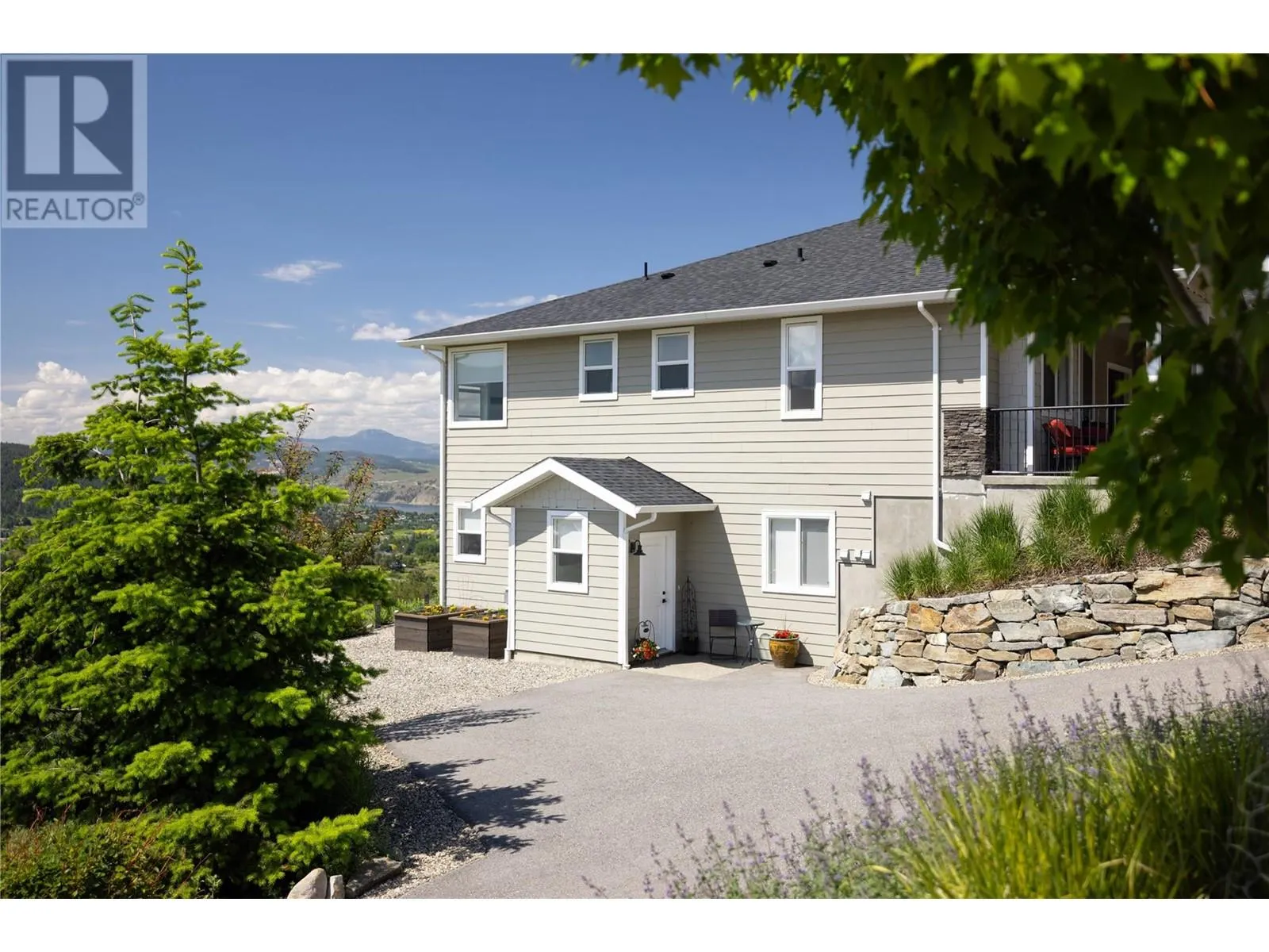 98 Ranchland Place