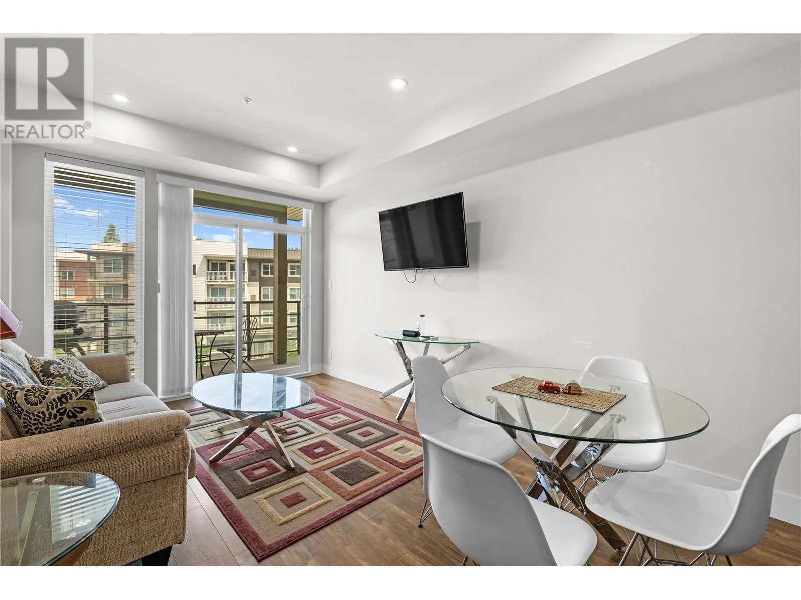 1925 Enterprise Way Unit# 304