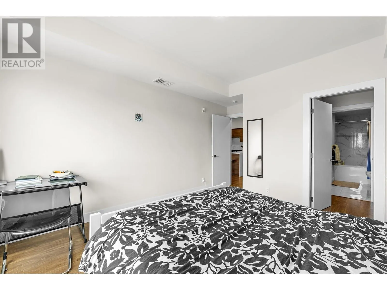 1925 Enterprise Way Unit# 304