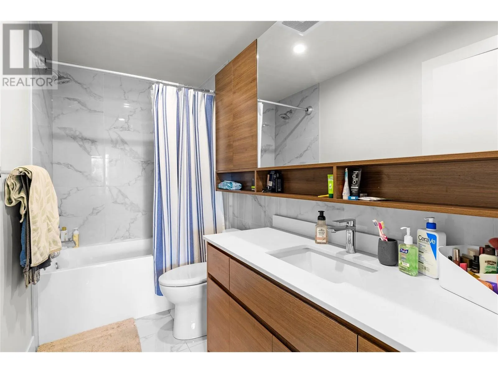 1925 Enterprise Way Unit# 304