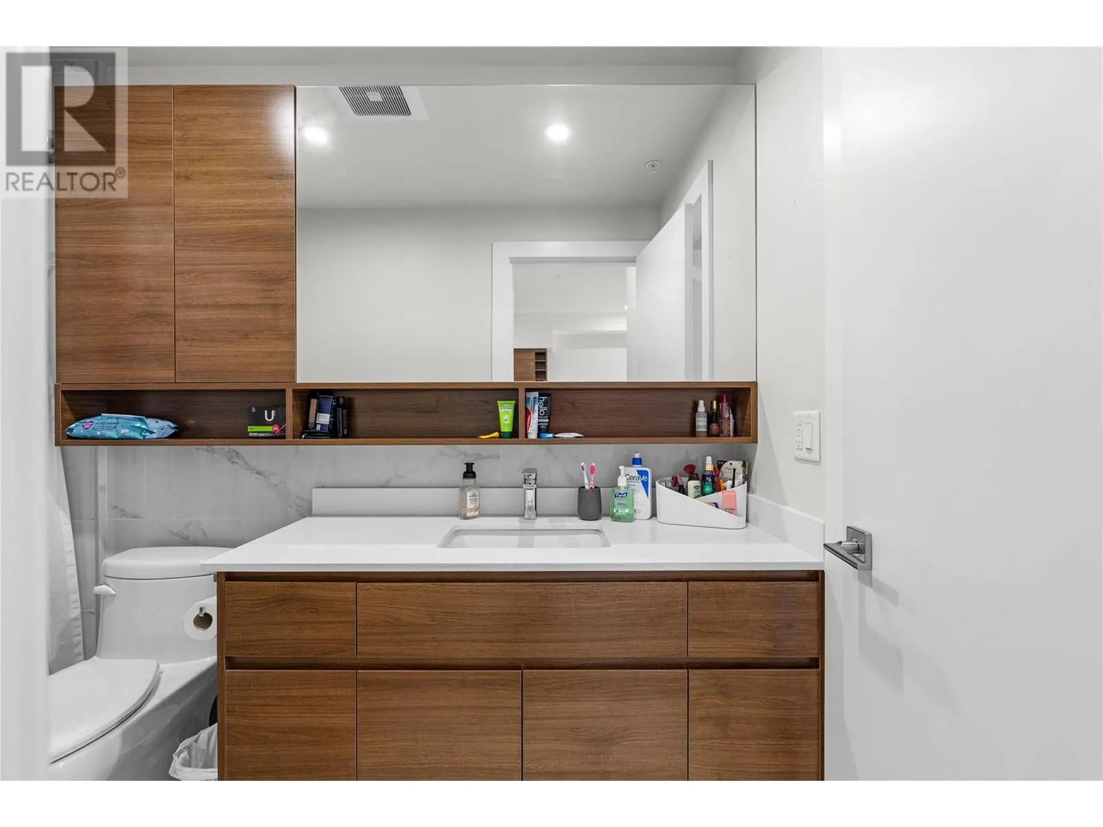 1925 Enterprise Way Unit# 304