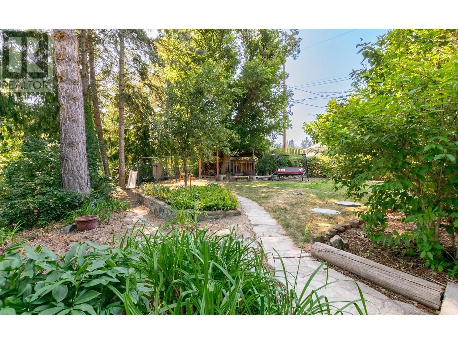 2464 Waverly Drive