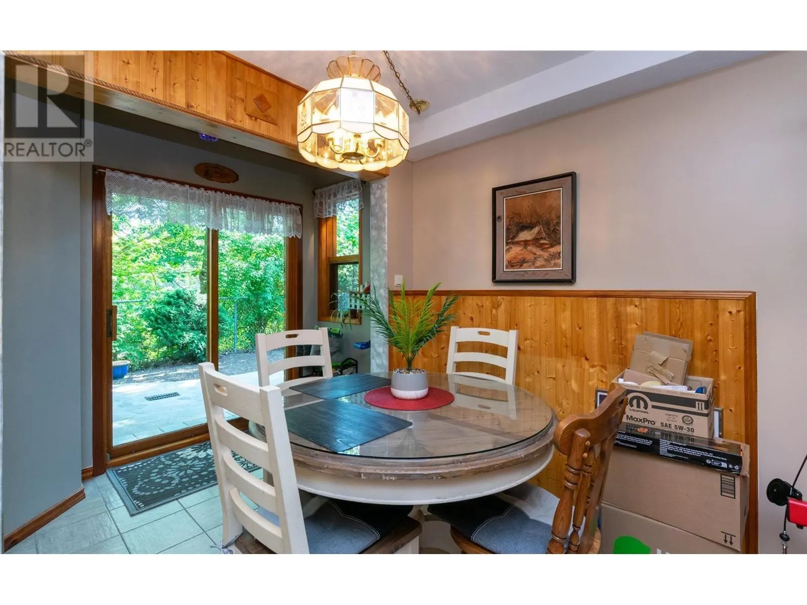 2464 Waverly Drive
