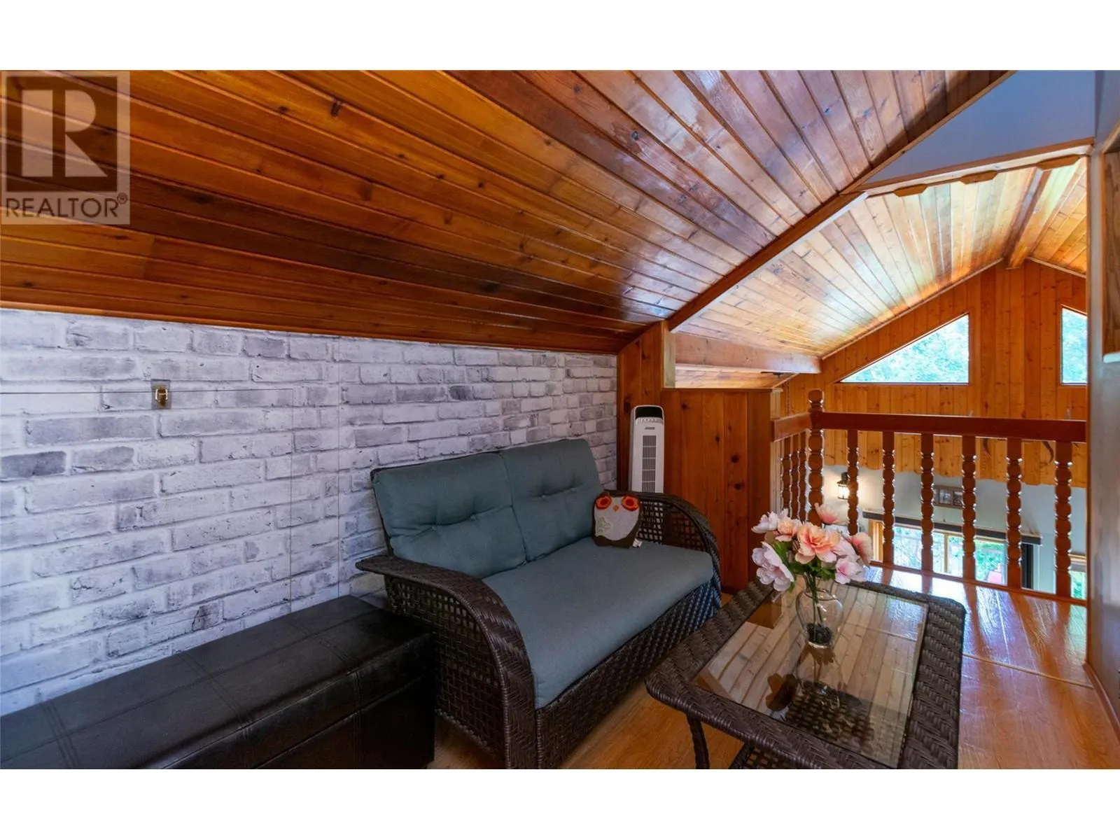 2464 Waverly Drive
