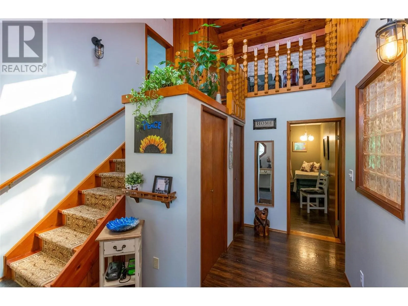 2464 Waverly Drive