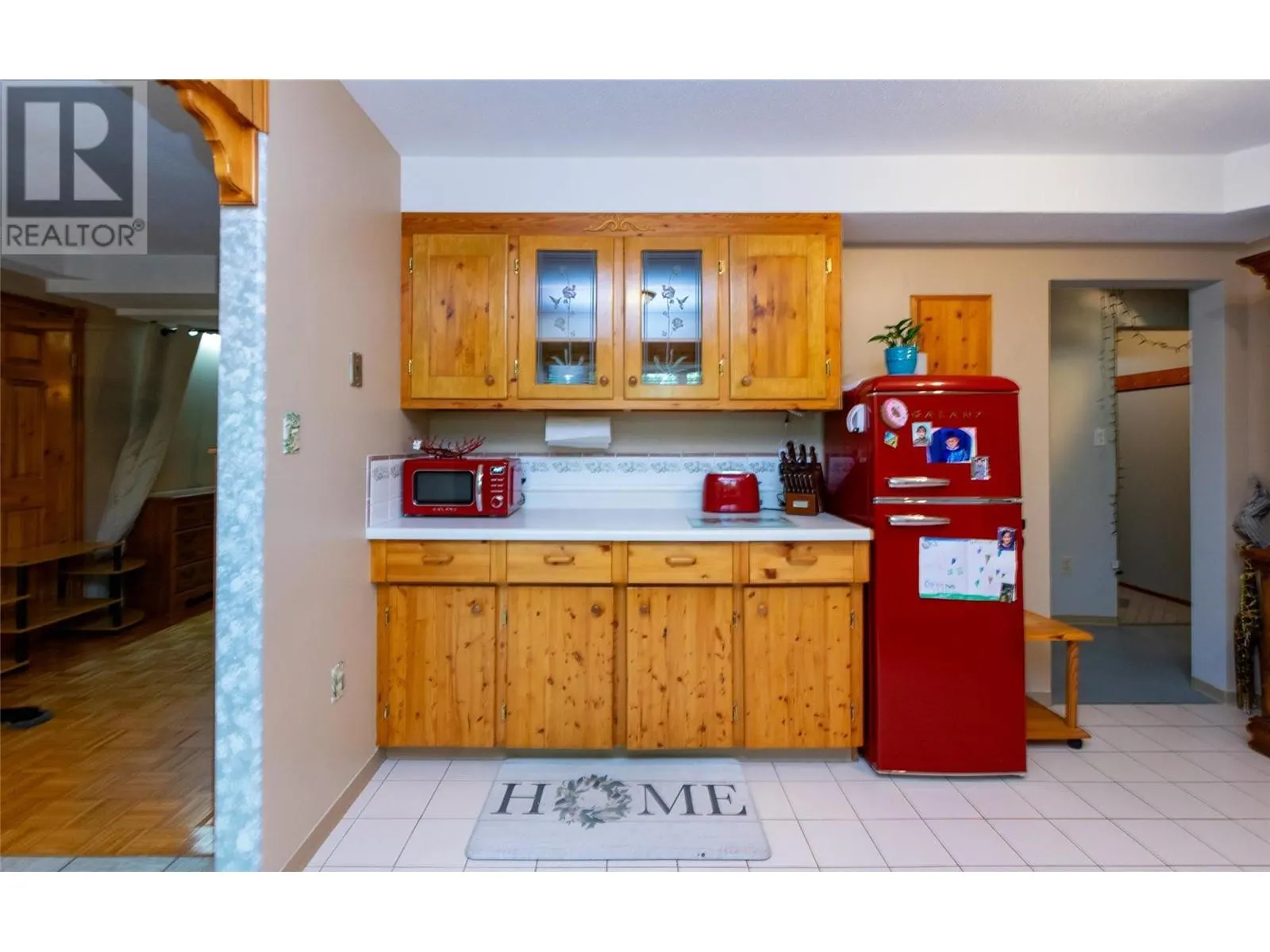 2464 Waverly Drive