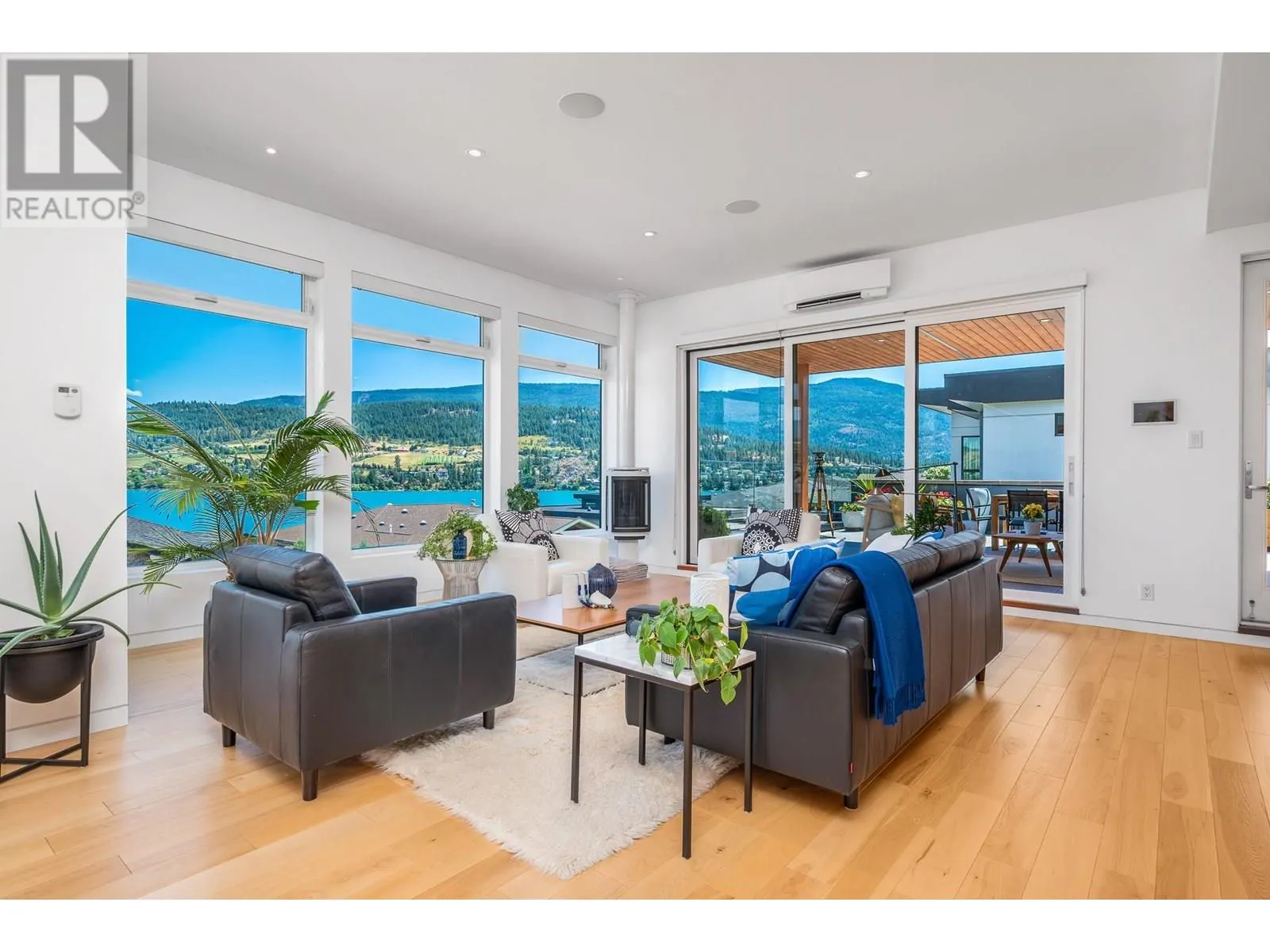 7934 Graystone Drive