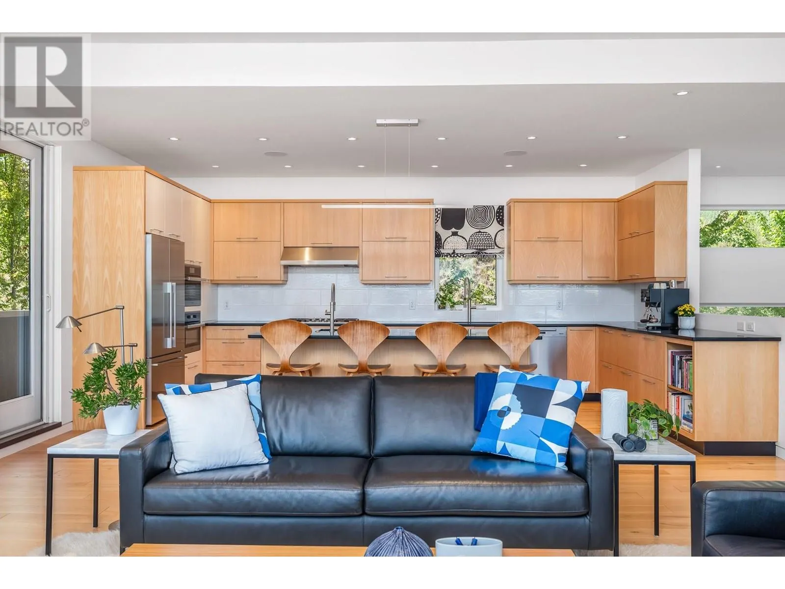 7934 Graystone Drive