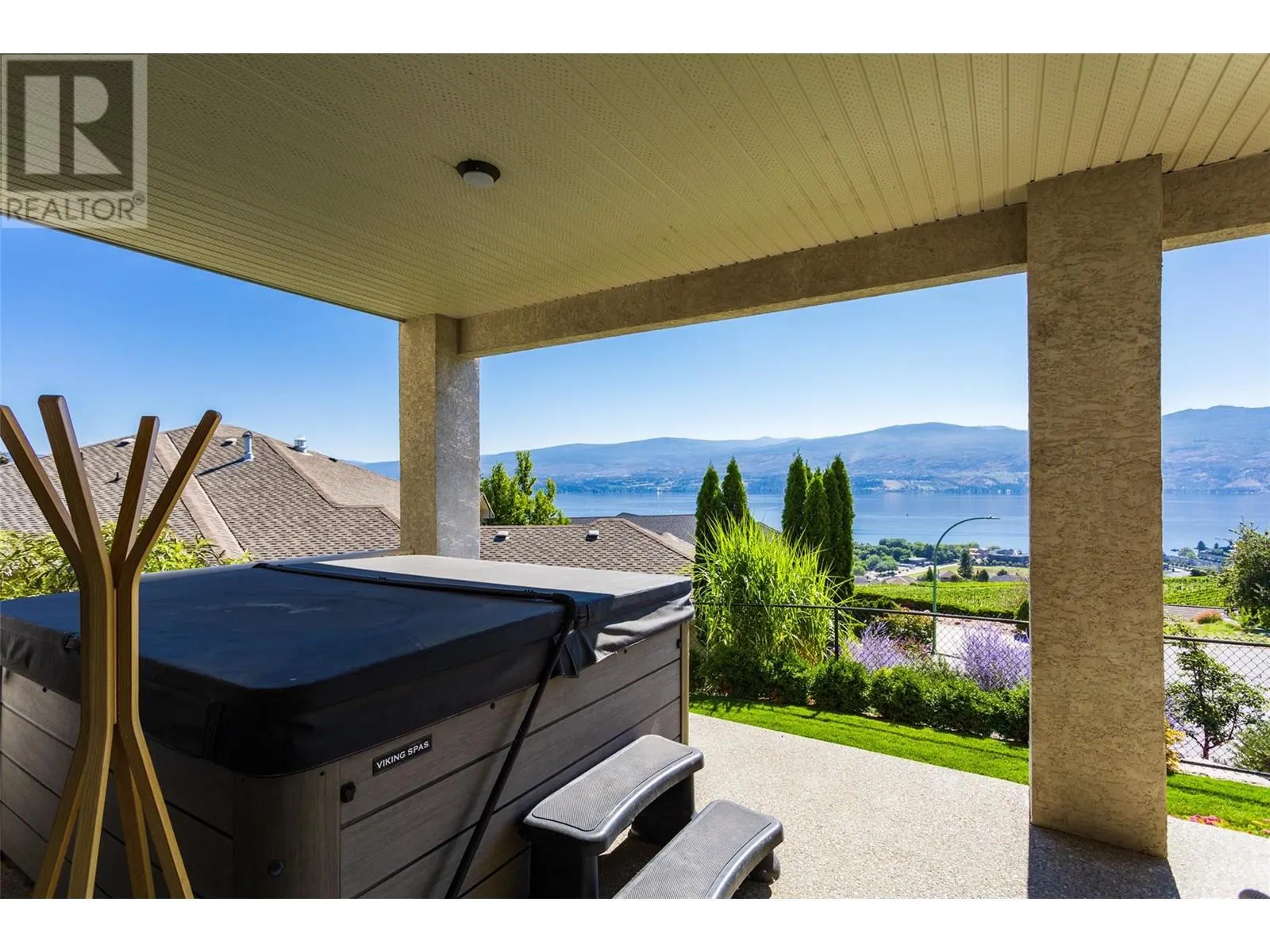 1608 Braeburn Court