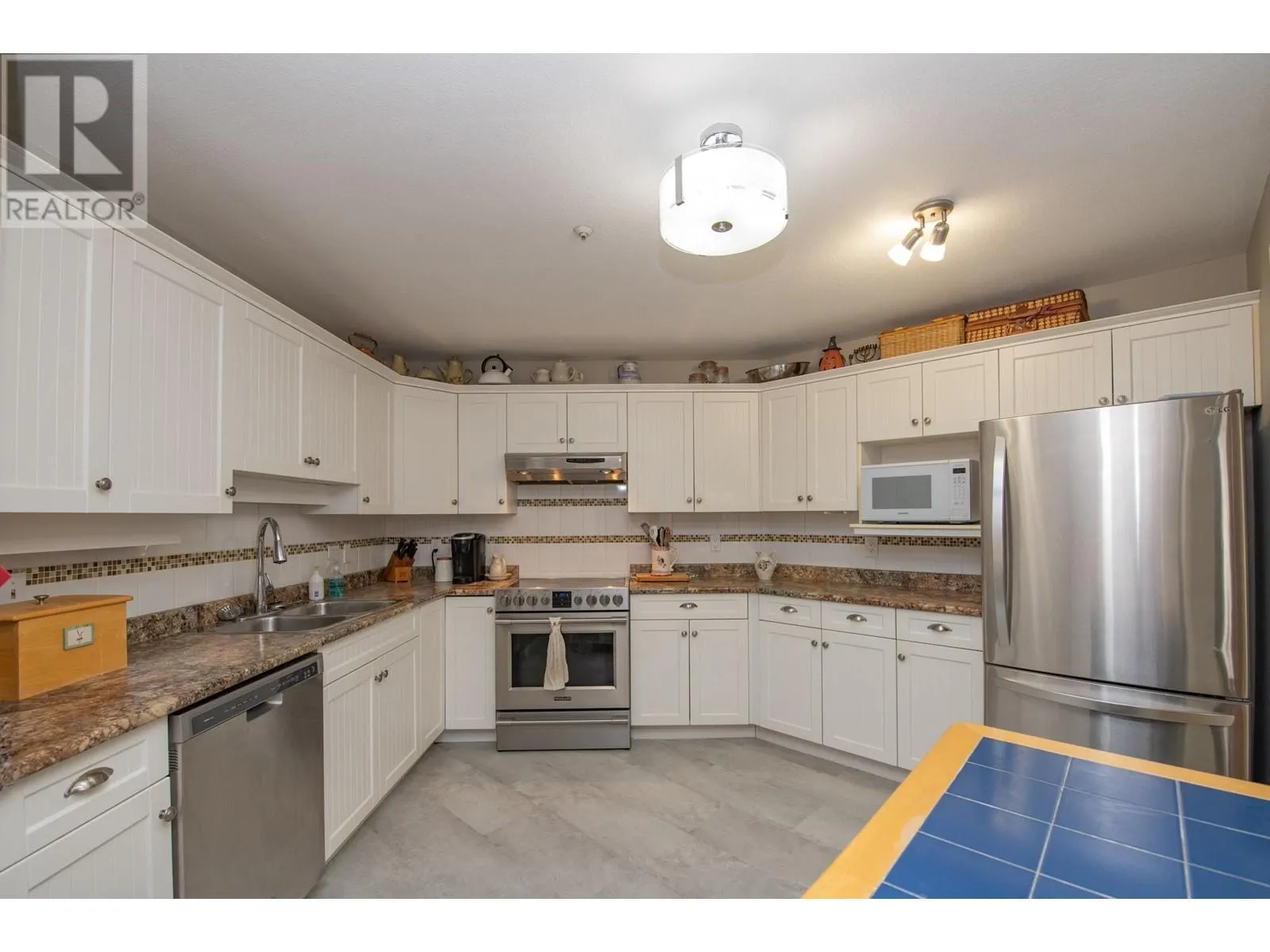 3300 Centennial Drive Unit# 102