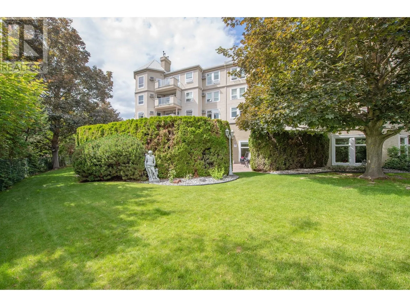 3300 Centennial Drive Unit# 102